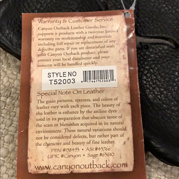 LEATHER EMBOSSED TEXAS UT ID HOLDER & Zippered Money Compartment - Picture 5 of 5